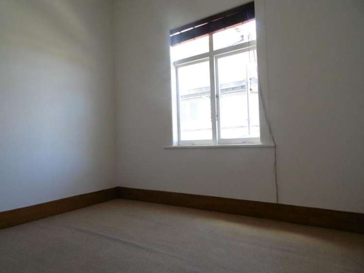 16 Rocklands Avenue Mount Eden_6