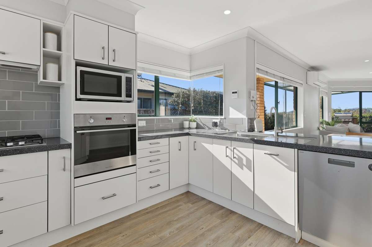 54 Mahonia Place_1