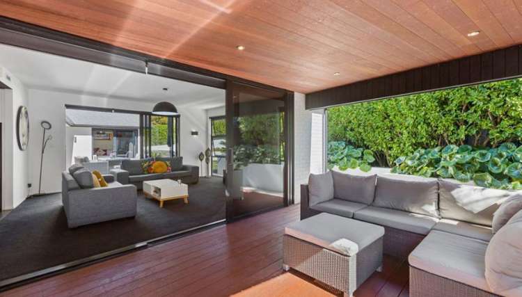 14 Brooklands Road Brooklands_21