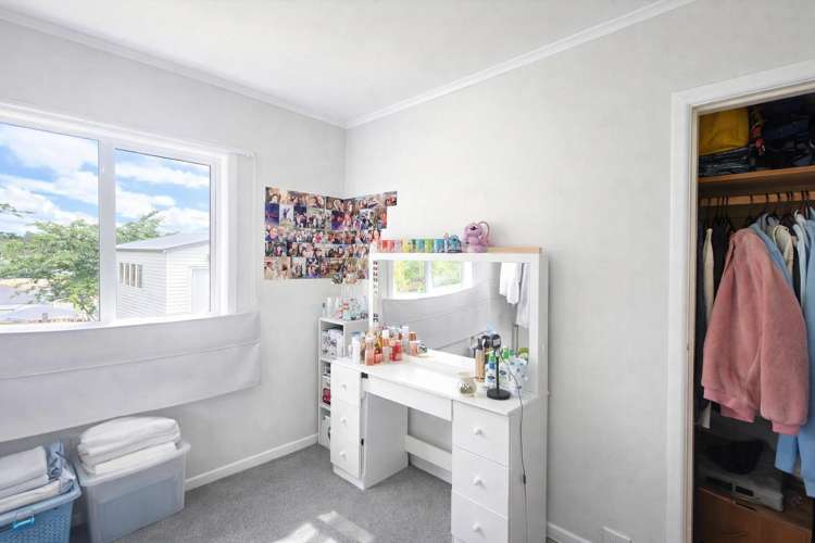 16 Esk Crescent Tokoroa_5