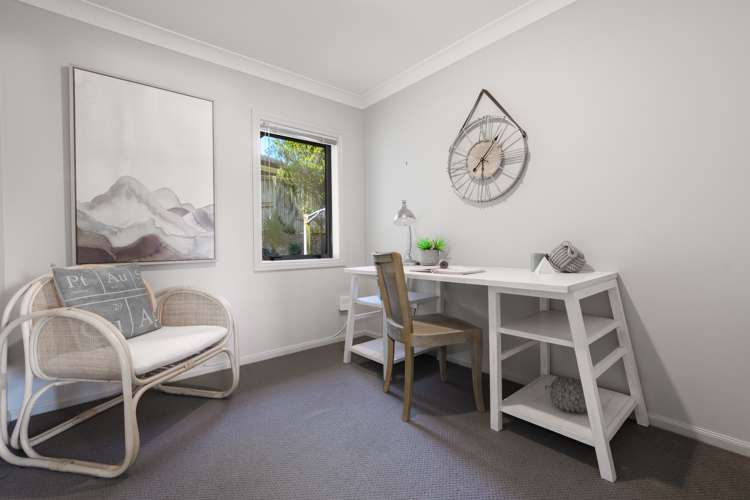 22 Caldera Close Pyes Pa_18