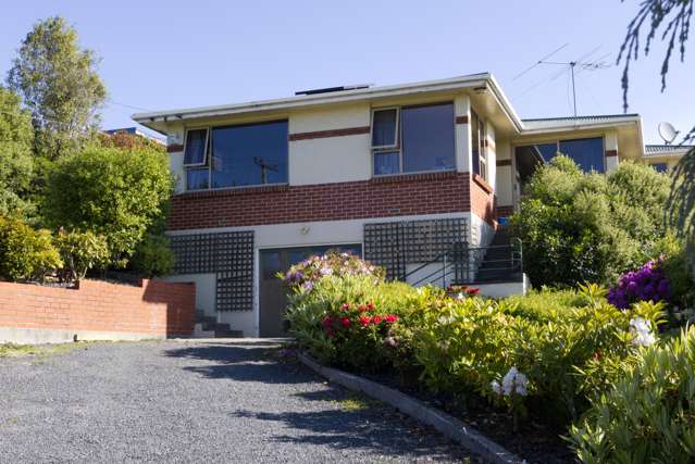 Charming Family Home in Balclutha