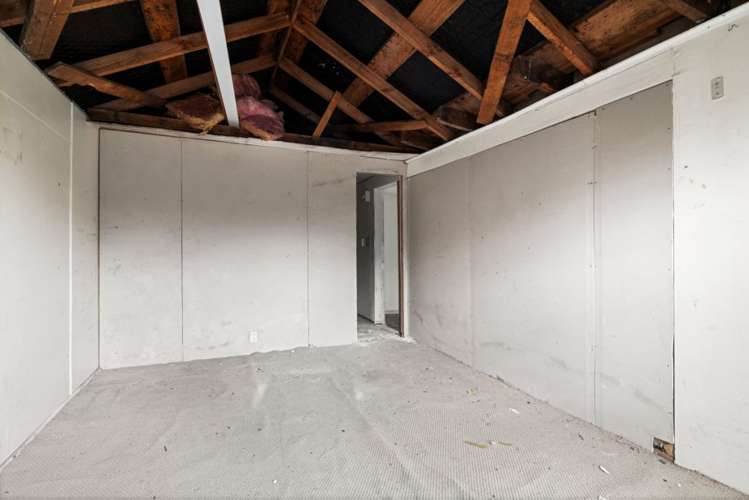 11 Polstead Road Stoke_20