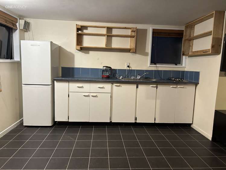 52 Gould Crescent Woolston_17