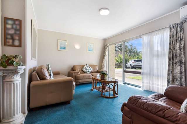 1/6 Hemsway Place Sunnyhills_4