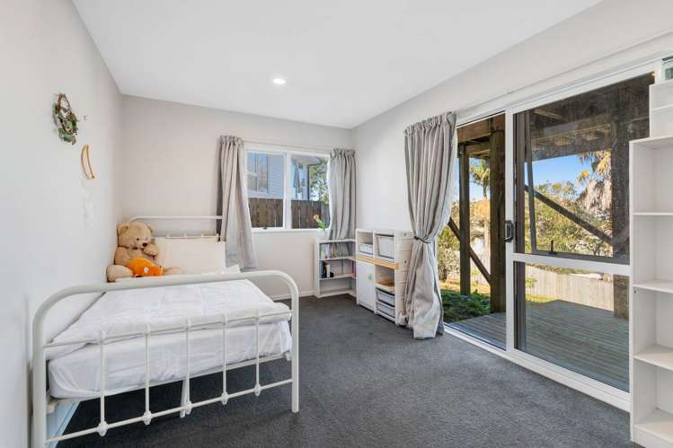 19a Masterton Road Rothesay Bay_11