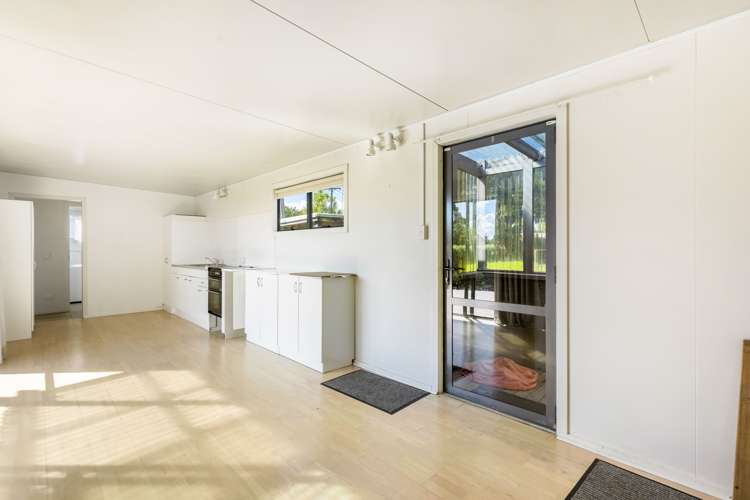 98 Hanham Road Kumeu_22