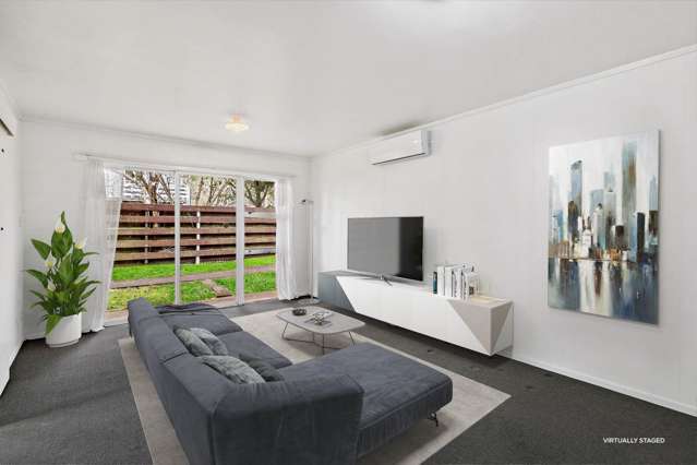 2/1 Preston Avenue Mount Albert_2