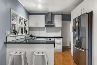 12 Fairleigh Avenue_3