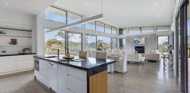 14 Stevensons Cres 10863_4