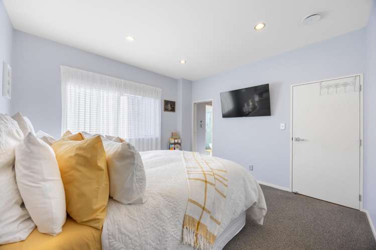 88 Kaipatiki Road Glenfield_9