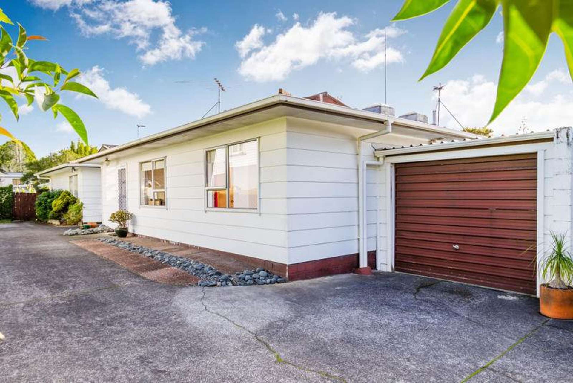 2/83 Gardner Avenue New Lynn_0