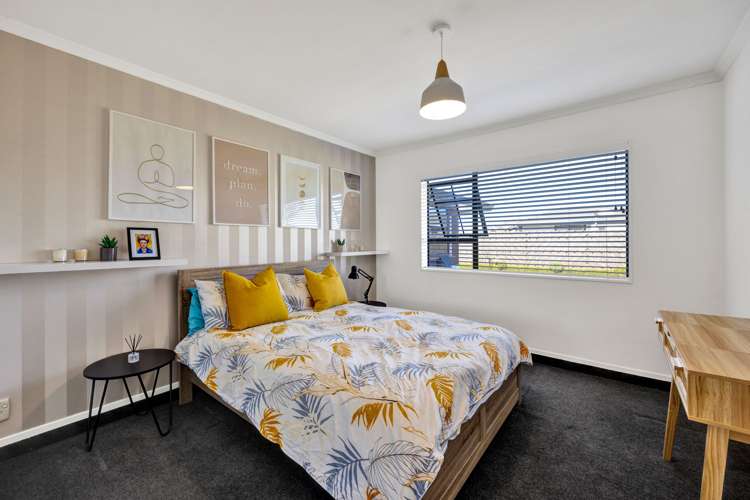 74 Rata Street Hawera_13