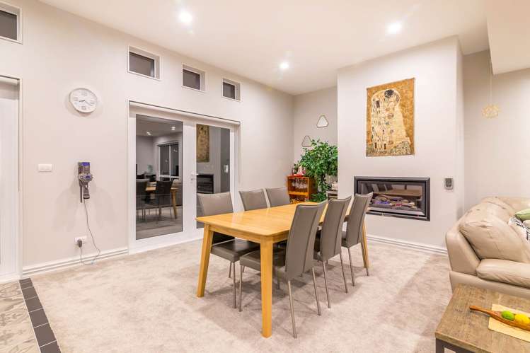 18 Golden Morning Drive Albany Heights_9