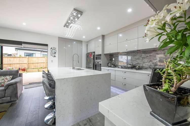 41 Tims Crescent Flat Bush_5