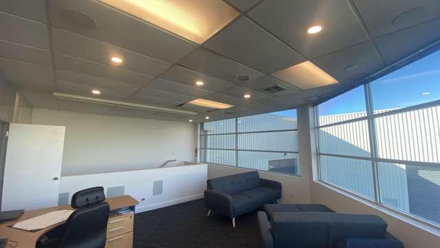 First Floor, A/8 Triton Drive Albany_3