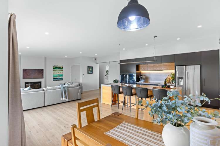 51 Moffat Road Red Beach_9