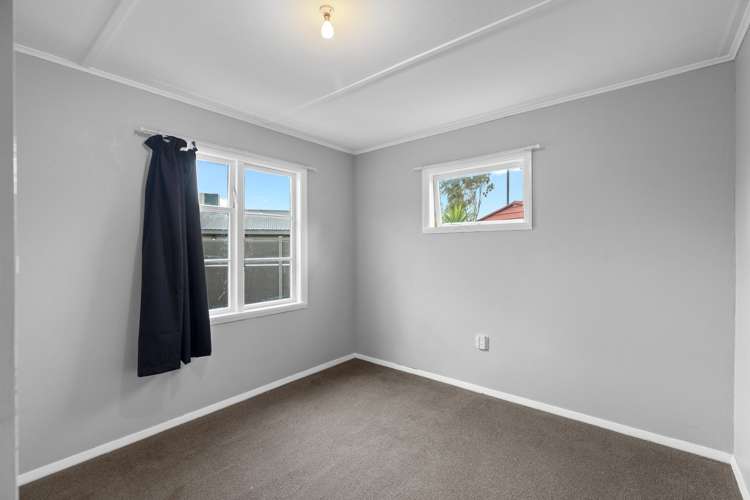 34 Pascal Street Palmerston North Central_19