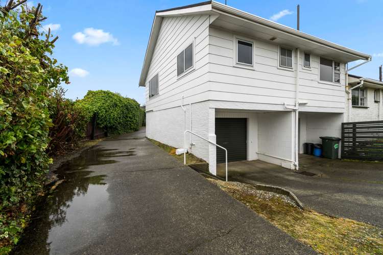 62 Saint Andrew Street Windsor_26