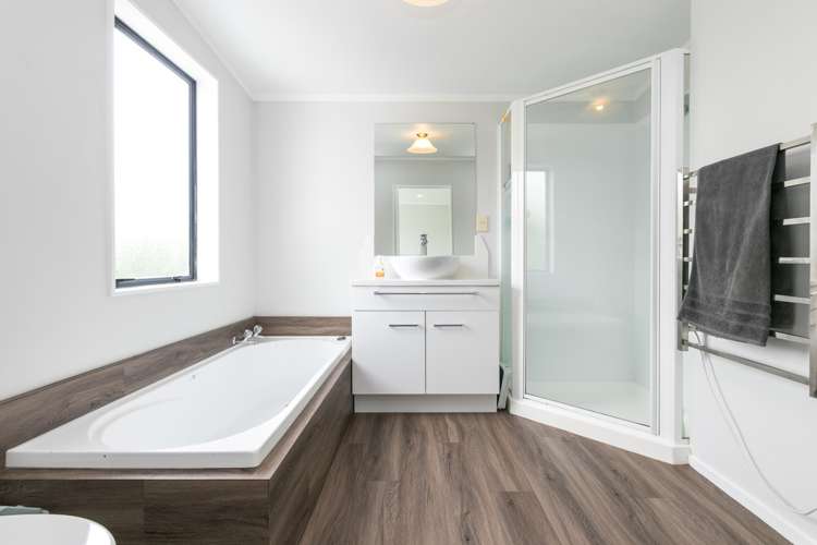 11/61a Birkdale Road Birkdale_7