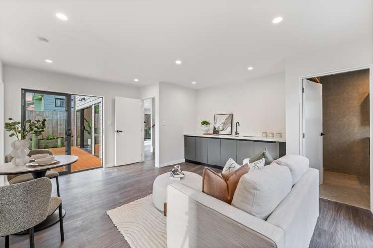 75b Farquhar Road Glendene_12