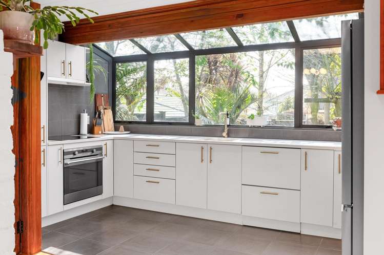 208 Nixon Street Hamilton East_7