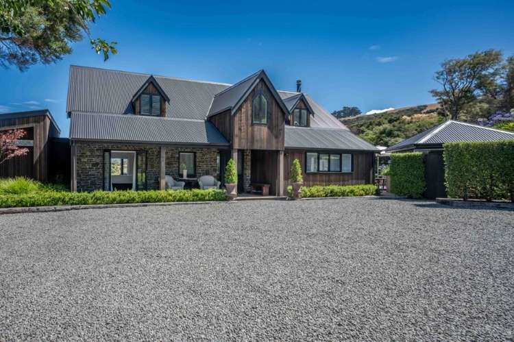 6890 Christchurch Akaroa Road Takamatua_69