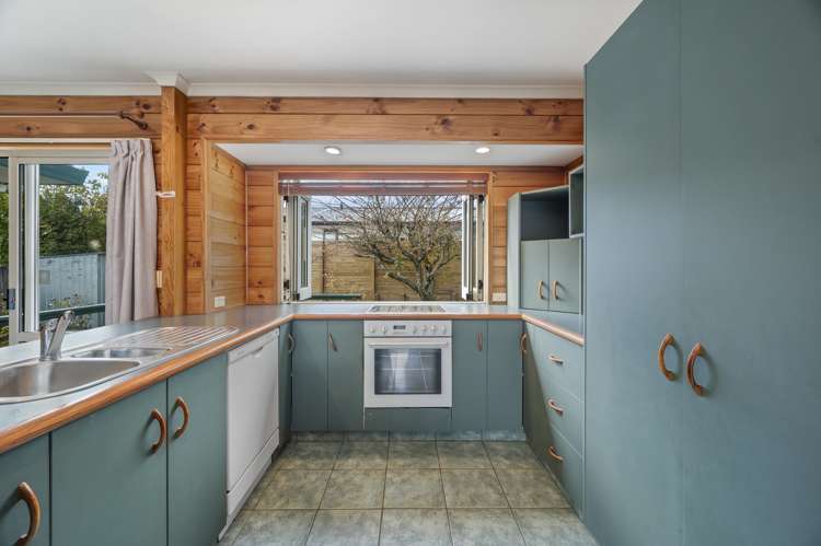 14 Tamatea Road Taupo_5