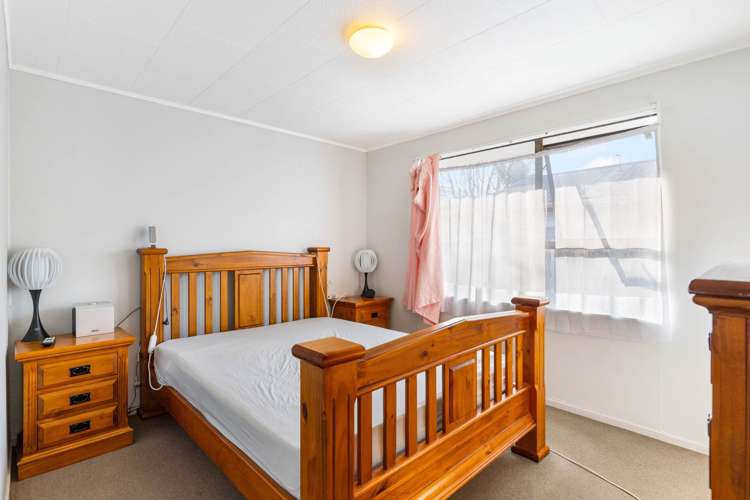 1/160 Universal Drive Henderson_9