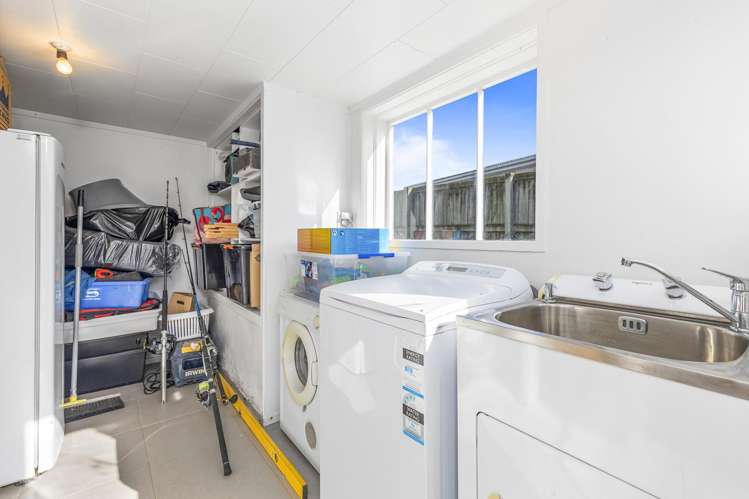 16 Pine Avenue Henderson_14