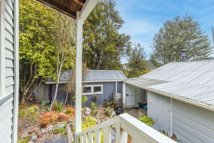 95 Main Road Saint Arnaud St Arnaud_18