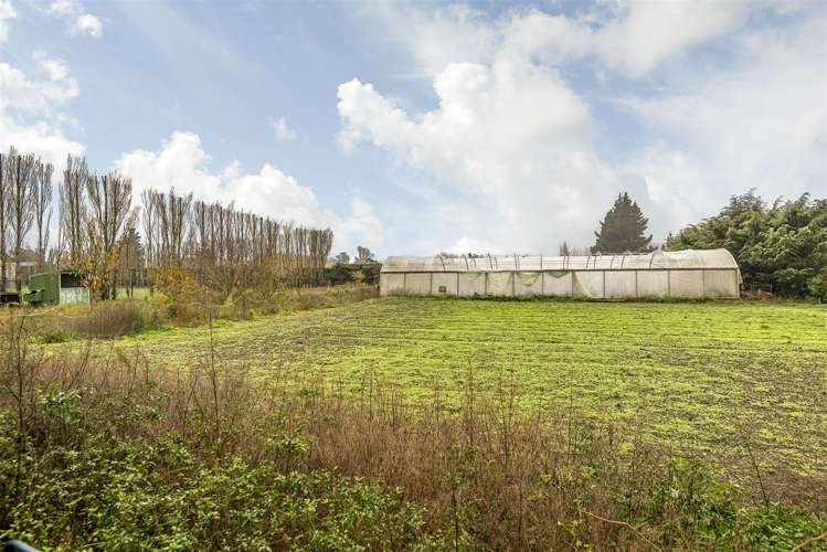 44 School Road Yaldhurst_13