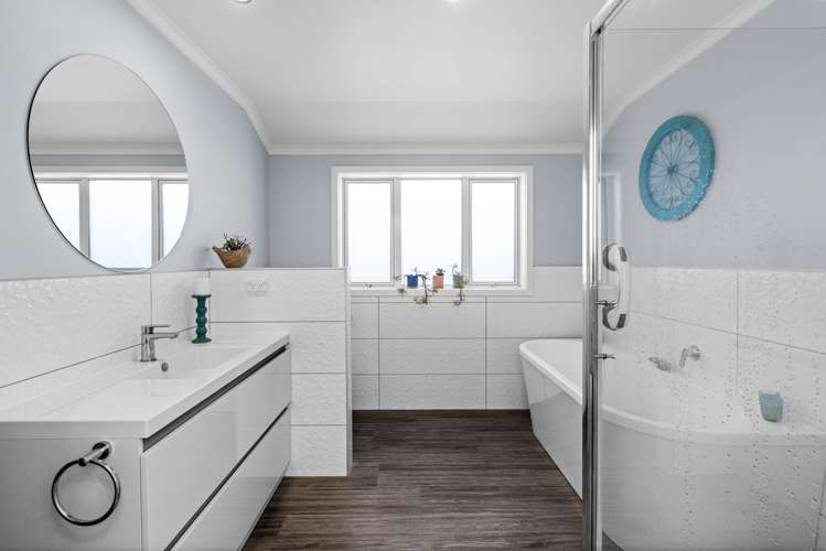 10a West Place Greenmeadows_11