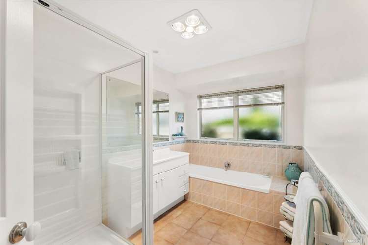 8 Pat Oconnor Place Manurewa_11