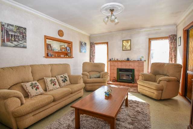 9 Davy Street Carterton_3