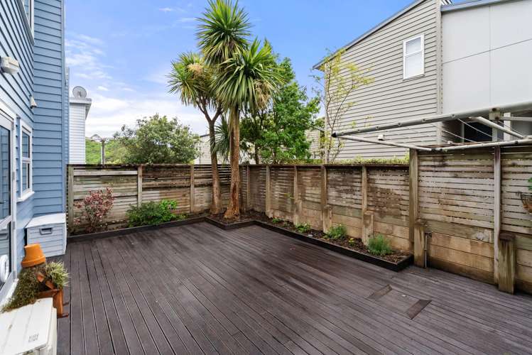 52B Mandalay Terrace Khandallah_17