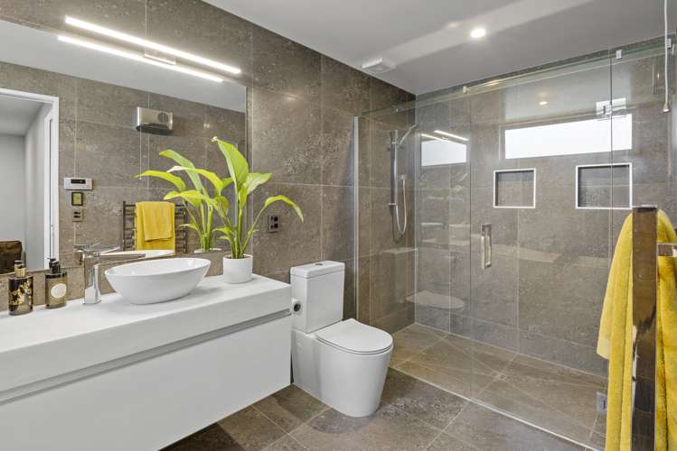 176 Idris Road Strowan_14