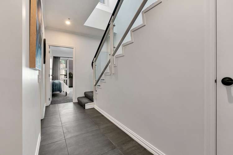 16/137 Quay Street Waitemata Harbour_9