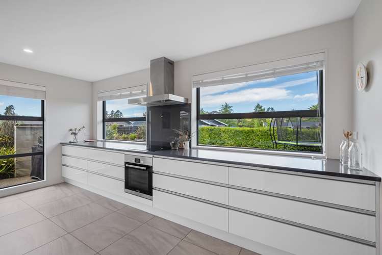 5 Avignon Place Fairhall_8