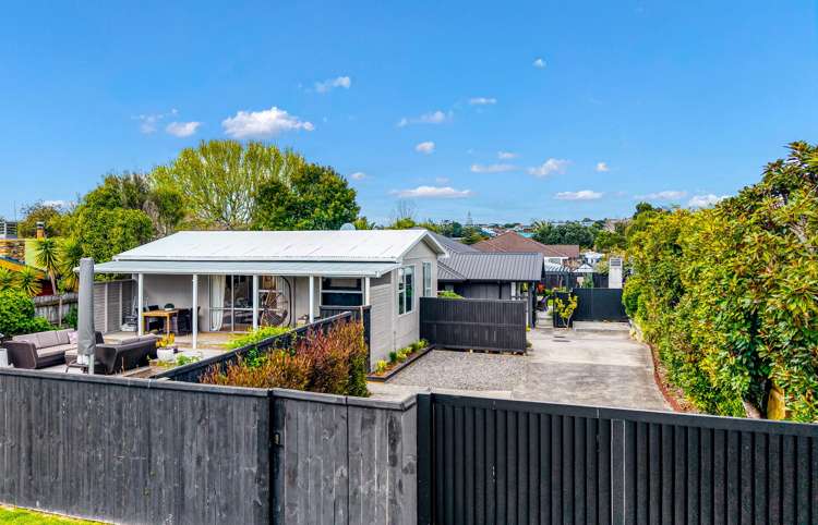 115 Second View Avenue Beachlands_1