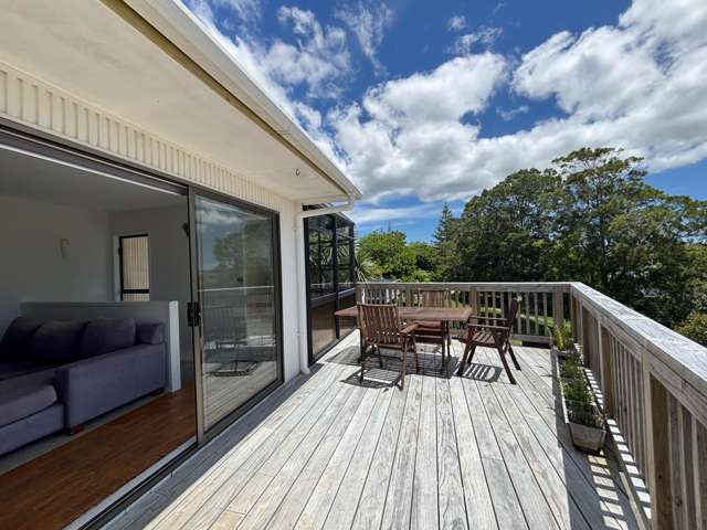 3 Bedroom near the beach