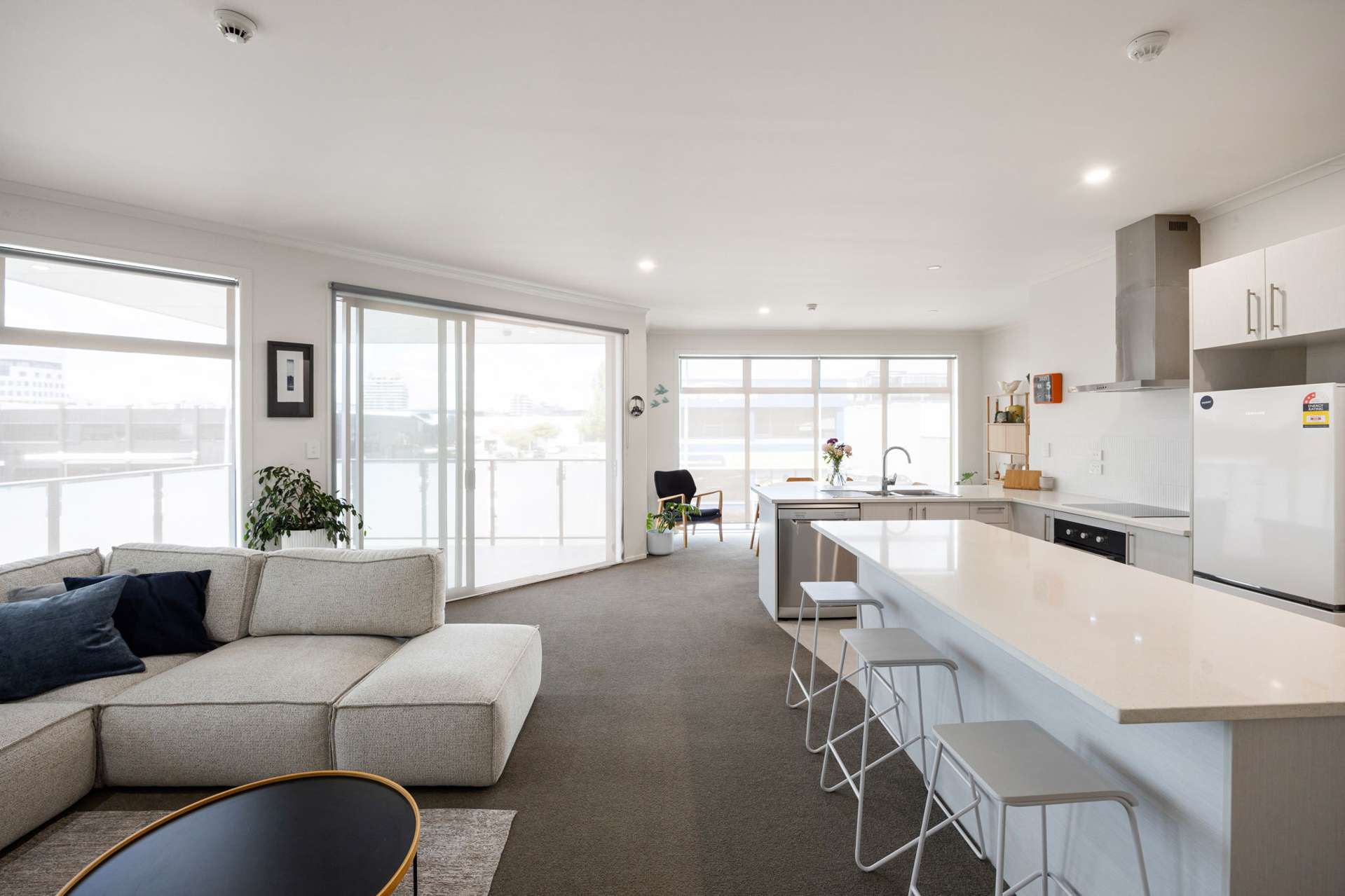 7/13 Vialou Street Hamilton Central_0