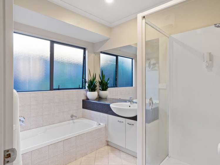 32 Corta Bella Place Golflands_20