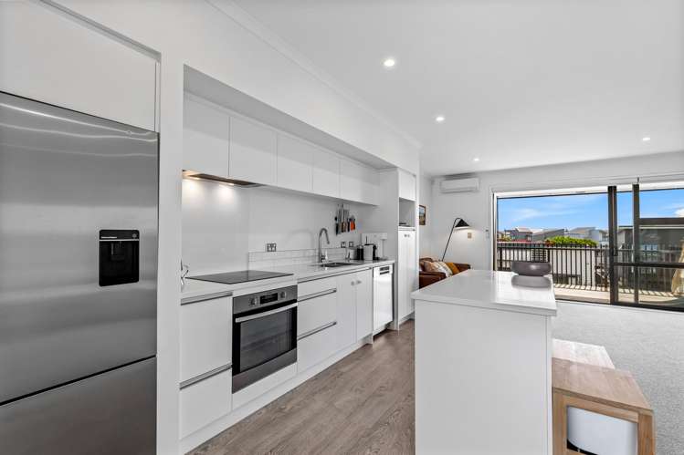 16 Raranga Lane Hobsonville_5
