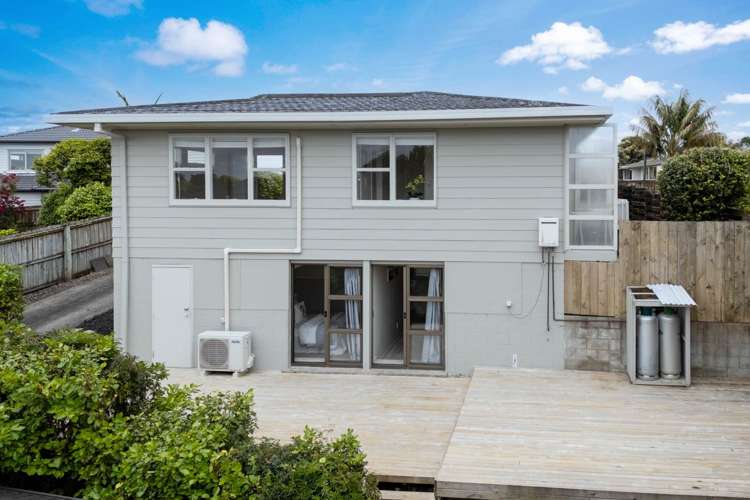 68 Priestley Drive Bucklands Beach_18