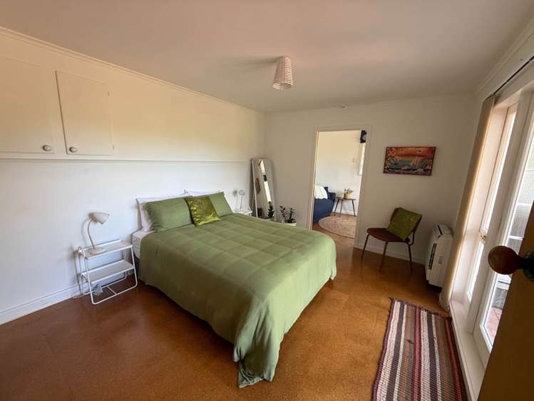 8 Highland Avenue Titirangi_5