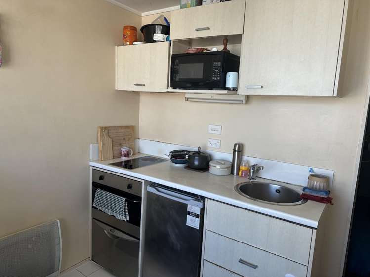 1515/72 Nelson Street Auckland Central_6