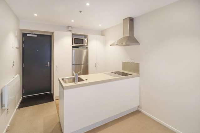 1307/72-82 Taranaki Street 2185_1