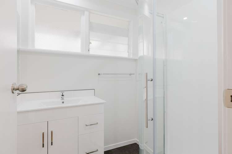 60 Ellesmere Crescent Highbury_17