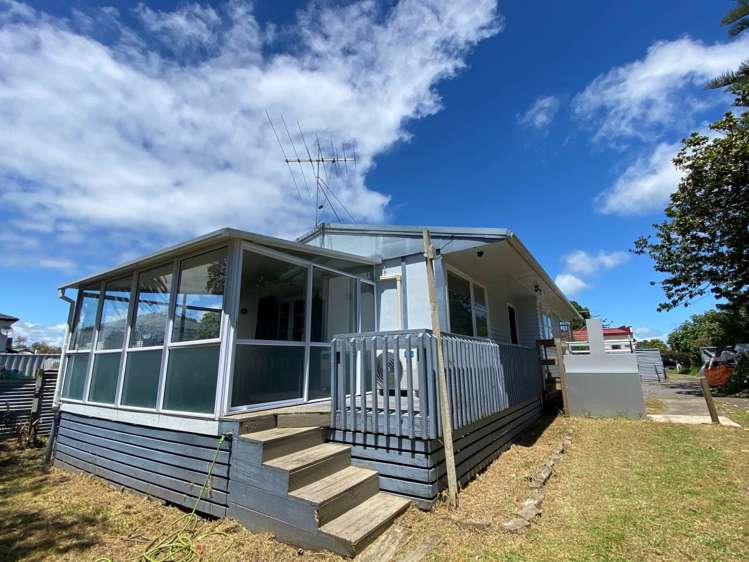 2/15 Gibbs Road Manurewa_10